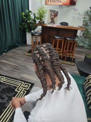 Dreadlock-Design-DSN-Braiding-1